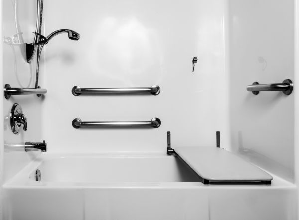 Accessible Tub Installation in Carbondale